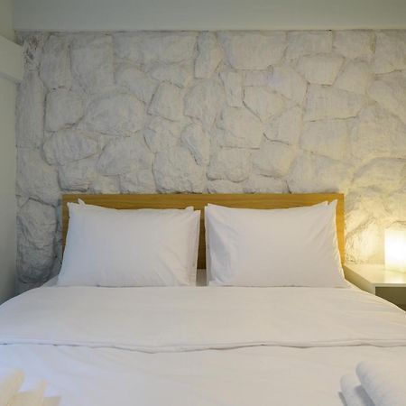 Fully Renovated Underground Flat In Pagrati Apartment Athens Luaran gambar