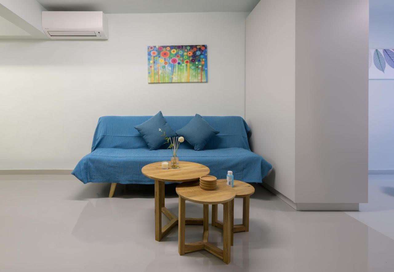 Fully Renovated Underground Flat In Pagrati Apartment Athens Luaran gambar
